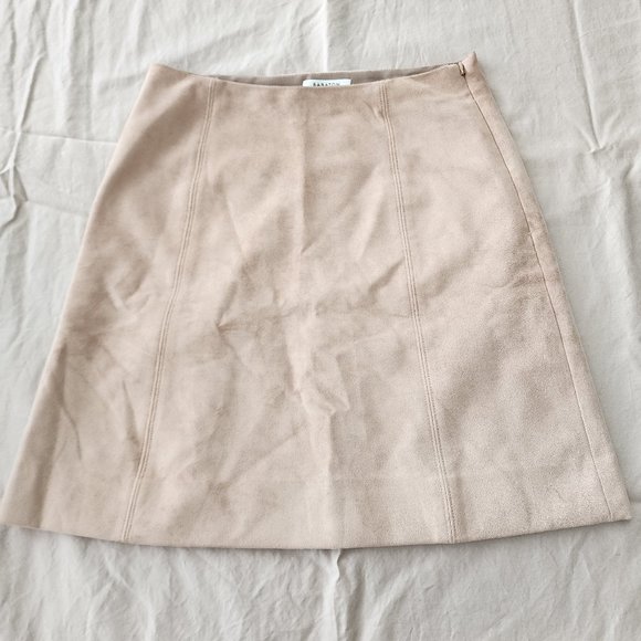 Aritizia Babaton Pink Hopper Skirt - Picture 2 of 3